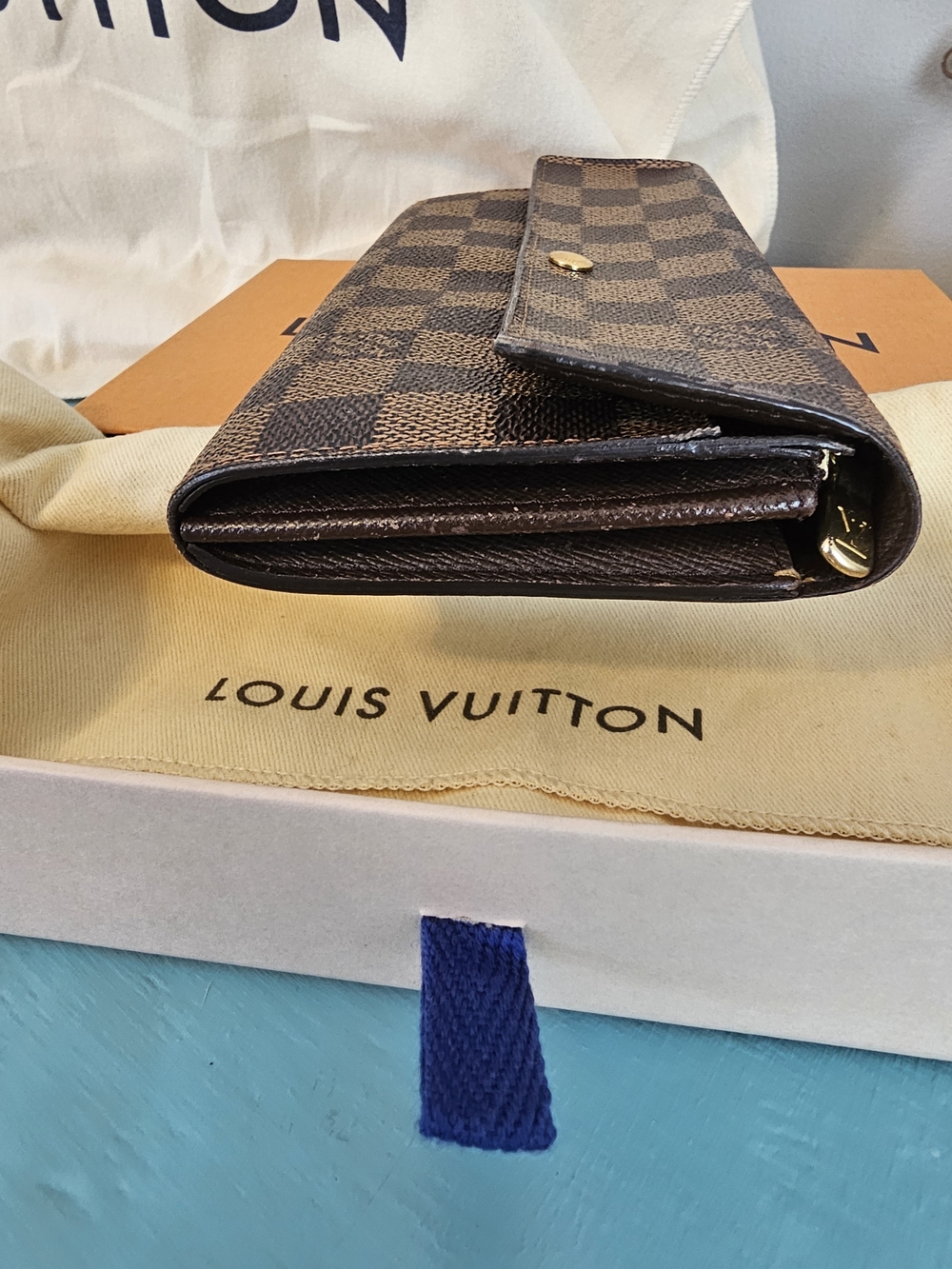 Louis Vuitton Sarah Damier Check Wallet - Picture 7 of 9